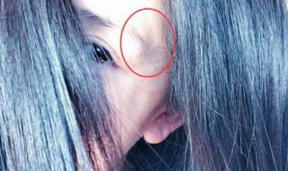 愚人节屏幕上有头发