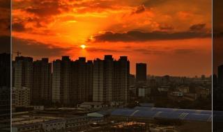 日落西山红霞飞歌词 日落西山红霞飞歌词