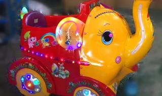 儿童投币摇摆车价格 儿童投币摇摆车价格