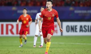 国足战乌兹别克斯坦